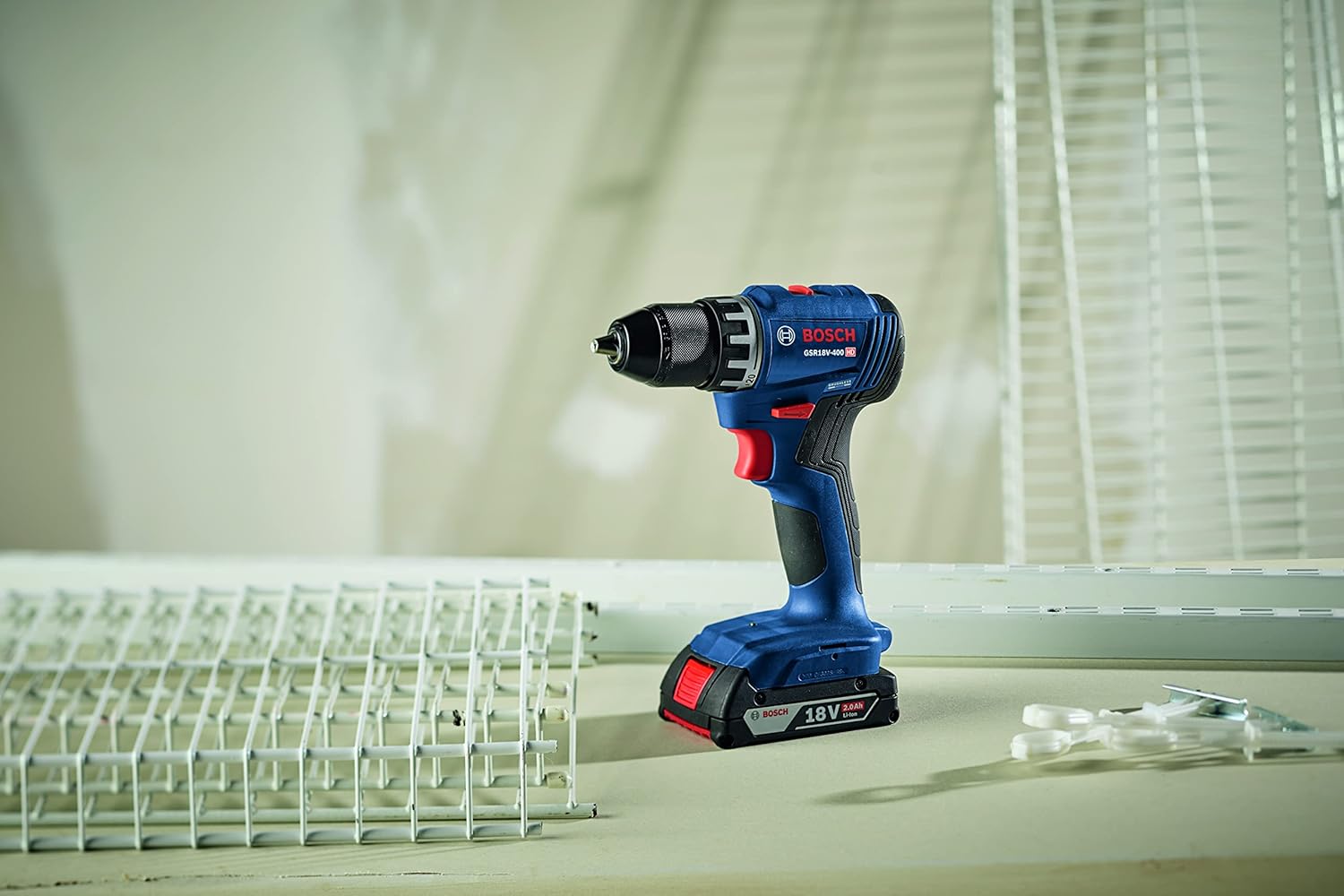 BOSCH GXL18V-27B22 Power Tool Combo Kit - 18V Brushless Compact 1/2 In. Cordless Drill Driver and 1/4 In. Hex Impact Driver (Includes: Two 2.0Ah Batteries, 18V Charger, and Carrying Tool Bag) - Image 13